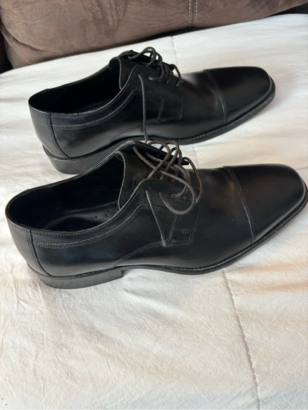 J. Murphy Black Leather Cap-Toe Oxford - Men's Dress Shoes
